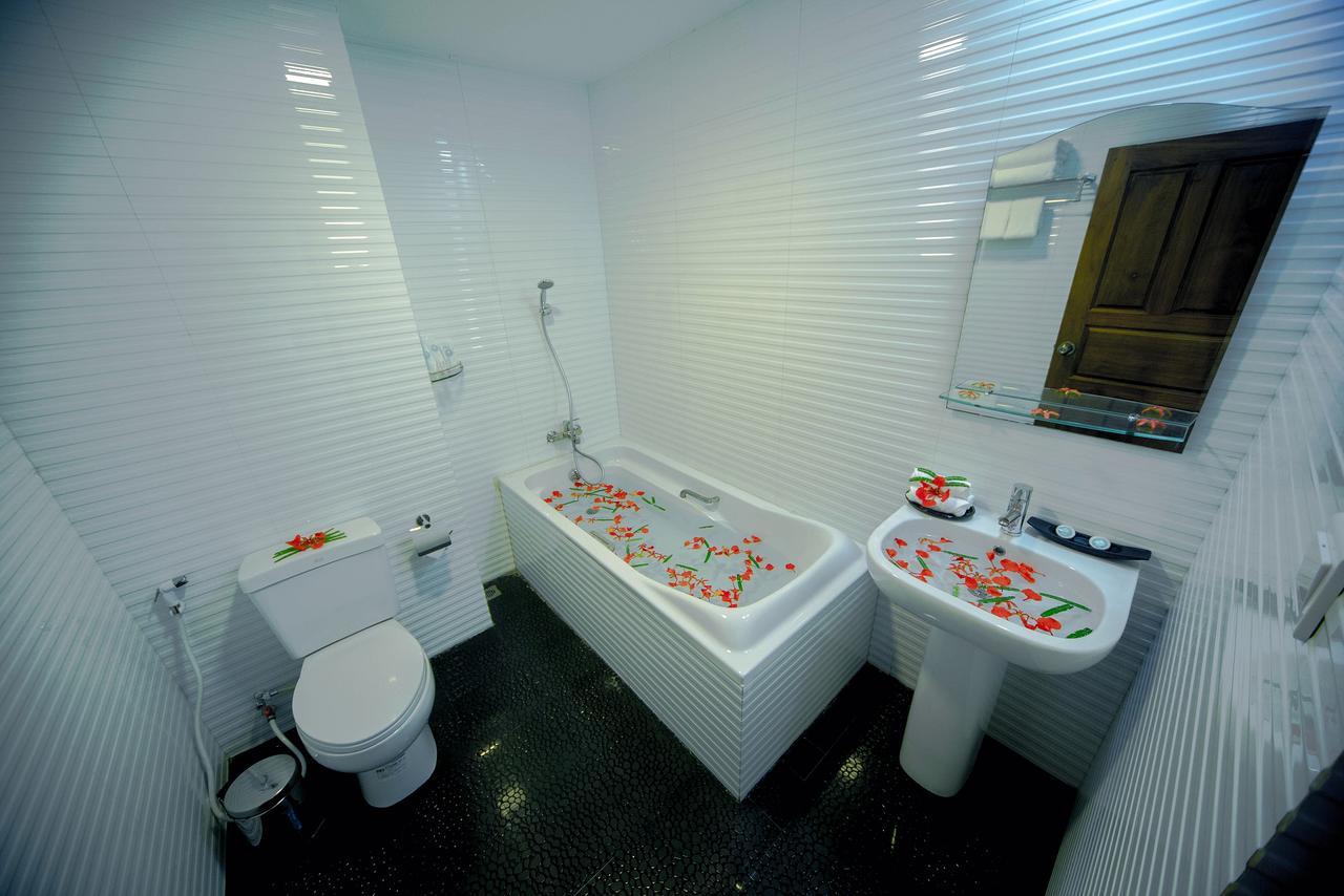 81 Central Hotel Nyaung Shwe Dış mekan fotoğraf